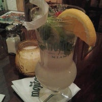 8/4/2012에 Simone K.님이 Mojitos Cuban Restaurant에서 찍은 사진