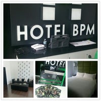 Foto tirada no(a) Hotel BPM Brooklyn por Cassandra A. em 9/8/2012