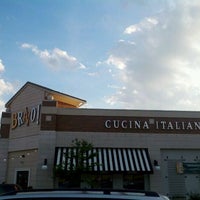 Photo taken at BRAVO! Cucina Italiana by Jessica W. on 5/18/2012
