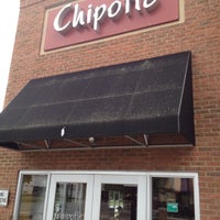 Photo taken at Chipotle Mexican Grill by Shayne C. on 7/21/2012