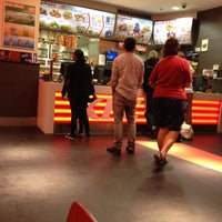9/7/2012 tarihinde Ilker M.ziyaretçi tarafından KFC'de çekilen fotoğraf