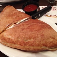 3/12/2012 tarihinde Chris G.ziyaretçi tarafından Pats Select Pizza l Grill'de çekilen fotoğraf