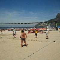 Photo taken at Rede de Volei - IASD Botafogo by Joel P. on 2/26/2012