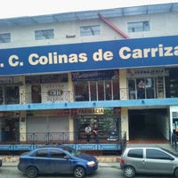 Photo taken at Centro Comercial Colinas de Carrizal by Oliver M. on 4/18/2011