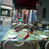 Foto scattata a Restaurant Toulouse da John K. il 7/23/2012