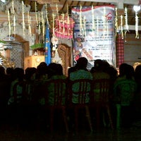 Review Wantilan Pura Desa Celuk