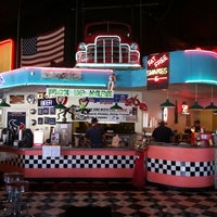 Photo taken at Prince&amp;#39;s Hamburgers by Gil G. on 10/12/2011