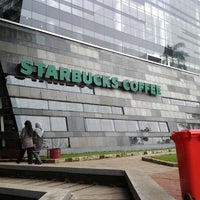 Photo taken at Starbucks by Coeleh D. on 2/27/2012