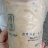 Photo taken at Gong Cha 贡茶 by Dorothy on 3/10/2012