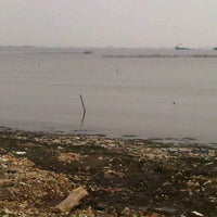 Photo taken at @Muara Banjir Kanal Tmur (BKT) by A Boedi U. on 7/29/2012