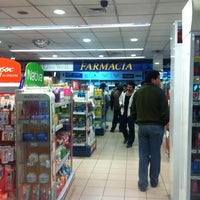 Photo taken at Farmacias Ahumada by Daniel A. on 9/12/2012
