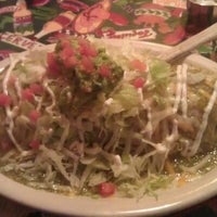 Das Foto wurde bei Carmela&amp;#39;s Mexican Restaurant von Blake B. am 10/30/2011 aufgenommen