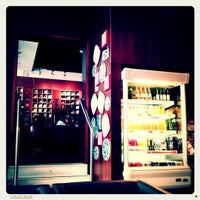 5/28/2011にDolceCyn 💖🍰😋がēpöch Coffee Bar &amp;amp; Desserterieで撮った写真