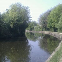 Photo taken at Grand Union Canal (Slough Arm) by Eddie A. on 4/30/2011