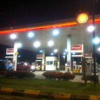 Photo taken at Shell by Farizh E. on 1/20/2012