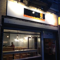 Foto tirada no(a) Munchy&amp;#39;s Bar por olie t. em 6/6/2012