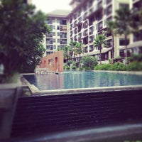 Photo taken at swimming pool@ Baan Navatara Condo by Sora I. on 6/17/2012