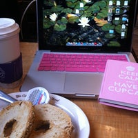 Photo taken at The Coffee Bean &amp;amp; Tea Leaf by inJeaniousness on 3/6/2012