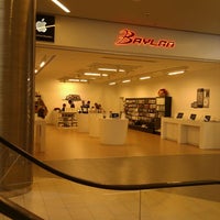 Photo taken at Baylan Apple Authorized Store by ibrahim K. on 8/19/2011