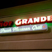 Photo taken at Senor Grandes Fresh Mexican Grill by Jorgette Joanne on 11/4/2011