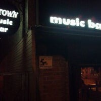 Foto tirada no(a) Motown Music Bar por antonio d. em 5/4/2011