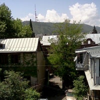 Photo taken at Hostel Green Stairs by Toni V. on 5/14/2012