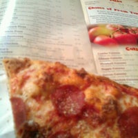 Photo taken at Joe&amp;#39;s  New York Pizza, Slice Bar by Jeffrey J K. on 11/20/2011