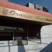 Photo taken at Orange Hut by Rodica C. on 7/17/2012