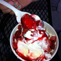 Photo taken at Marble Slab Creamery by Alma R. on 3/23/2012