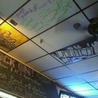 Foto tirada no(a) Cheers Pub por Tiffany C. em 5/3/2012