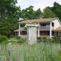 Photo taken at Chapel Hill Bed and Breakfast by Pittsboro-Siler City Convention &amp;amp; Visitors Bureau on 9/18/2011