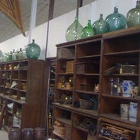 Photo taken at Uncommon Market Dallas by Susan B. on 8/11/2011