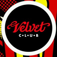 รูปภาพถ่ายที่ Velvet Club โดย Patrick L. เมื่อ 11/6/2011