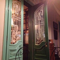 9/3/2012 tarihinde Ad A.ziyaretçi tarafından Clé Cafe-Lounge Bar'de çekilen fotoğraf