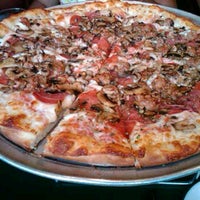 Photo taken at Paradise Pizza &amp;amp; Pasta by @Patrickb4 on 9/29/2011