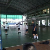 Photo taken at Volleyball Court Bodin2 by Kewpid B. on 12/15/2011
