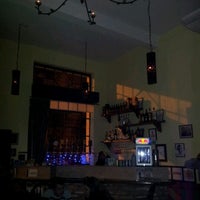 Foto tomada en Tuyuty Pub Café  por Isabel Cristina F. el 7/28/2012