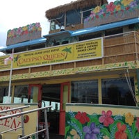 Foto tomada en Calypso Queen Cruises  por Nikki V. el 8/15/2012