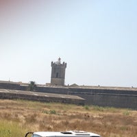 Foto diambil di Praia do Moinho oleh Liubov S. pada 7/25/2012