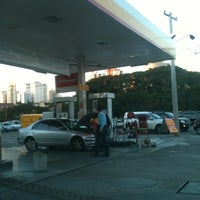 Photo taken at Shell Select by Danilo . on 7/13/2012