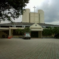 Photo taken at Gereja Kristus Salvator by Phii V. on 3/9/2012