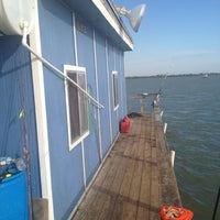 Captain Carls Floating Cabins Harbor Marina