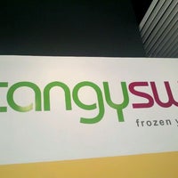 รูปภาพถ่ายที่ Tangysweet โดย Patrick P. เมื่อ 2/26/2012