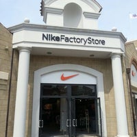 Photo taken at Nike Factory Store by Rodolpho P. on 6/1/2012