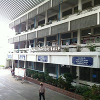 Photo taken at โรงเรียนพร้อมมิตรพิทยา by Rangsan C. on 6/11/2012