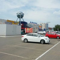 Photo taken at Линия by Сергей Ф. on 6/7/2012