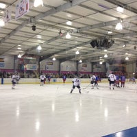 Foto diambil di Hunter Ice Skating Stadium oleh Paul C. pada 7/14/2012