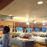 Photo taken at Pizza Hut by Evangeline (@EvangelineWhite) W. on 12/19/2011