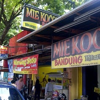 Review Mie Kocok Bandung Mang Uci