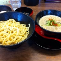Photo taken at 麺屋 金つる by K. O. on 7/11/2012